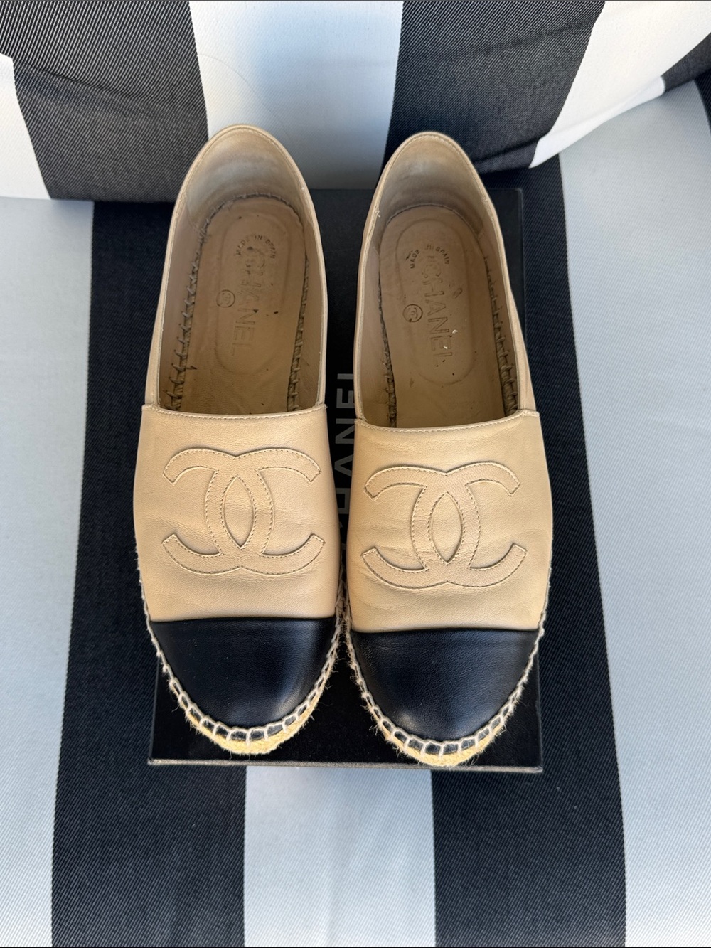 CHANEL Beige Leather Espadrilles with Black Toe Cap (pre-loved: very good)